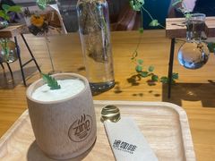 -ZING COFFEE 镜咖啡