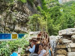 -十渡东湖港风景区