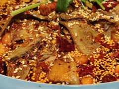 -有红鸡毛店·川菜(建设路店)