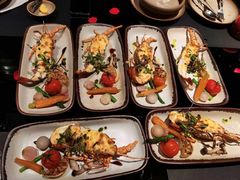 香焗龙虾配自制黑松露酱-上海苏宁宝丽嘉酒店·Cafe Bellagio西餐厅