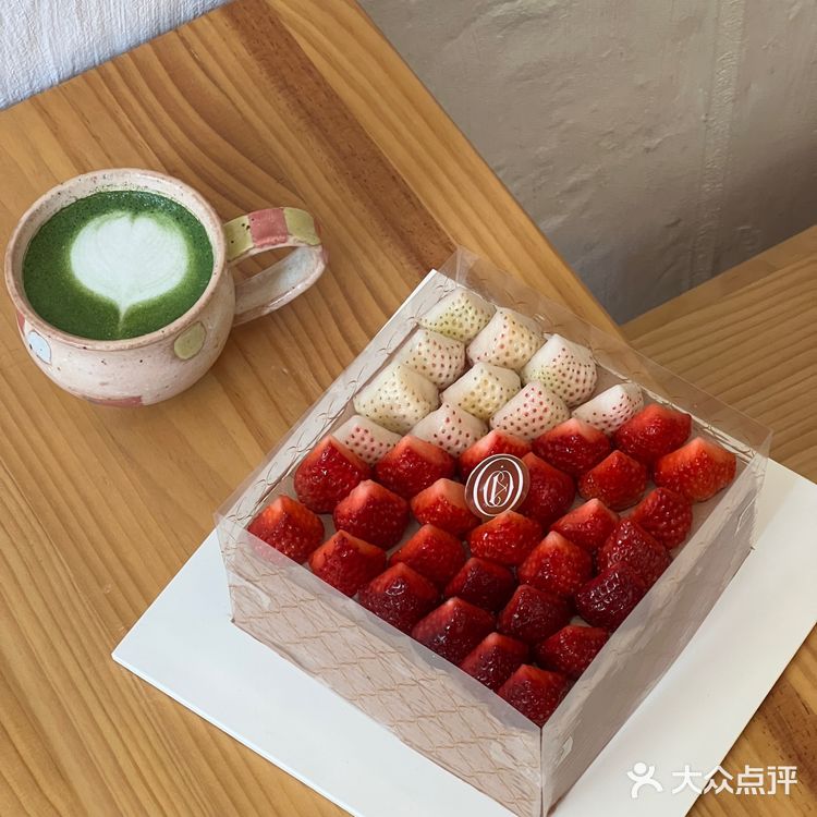是我无法拒绝的草莓蛋糕🍓🍰🍫