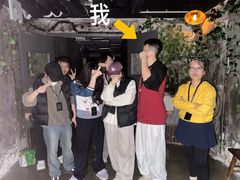 -荒岛实景沉浸密室(江汉路1店)