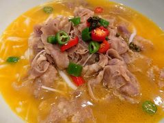酸汤肥牛卷-农家大院