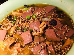 麻香鸭血肥肠-绿茶餐厅(蓝色港湾店)