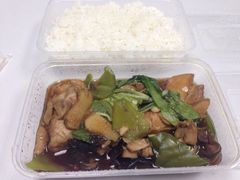 -峰味香.酱香米线.黄焖鸡(定西路店)