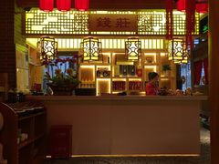 -大龙辣火锅·龙虾·烧烤(湖滨新天地店)
