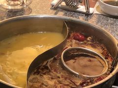 -辉哥火锅(虹桥路店)