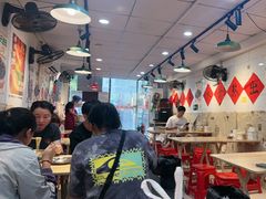-柳州肥姨妈大骨螺蛳粉(东靖路店)