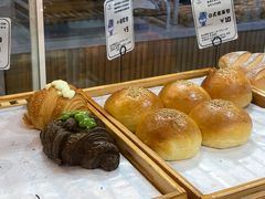 -焙丽拾光(麦凯乐直营店)