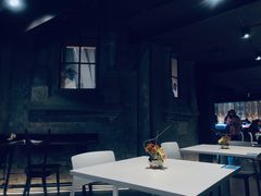 -思南书局·诗歌店