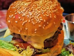 -鲨鱼美式餐厅酒吧Sharky