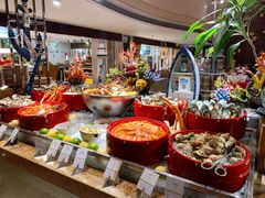 不限量海鲜-广州希尔顿逸林酒店-OPEN開·全日制餐厅·海鲜·小火锅·自助餐(东风路店)