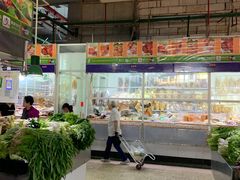 大堂-鸿港海鲜批发市场