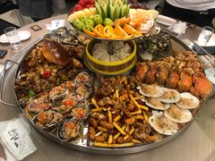 -日进一片海.生腌海鲜火锅.宵夜烧烤(三里屯总店)