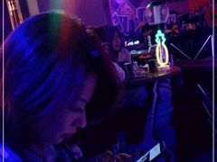 -UP嘻哈酒吧(粉巢店)