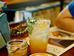姜汁百香果饮-ROAST coffee & eatery