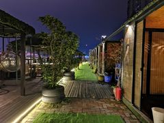 -冰冰龙虾·江湖菜·花园江景餐厅