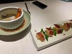 翡翠青口贝及黑虎虾海鲜清汤-王品台塑牛排(成都万象城店)