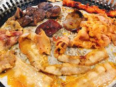 -汉丽轩韩式自助烤肉(大学城龙湖U城天街A馆店)