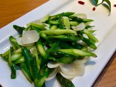 鲜百合炒芦笋-一轩饺子馆(丽都店)