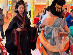 -宝龙城(杭州滨江店)