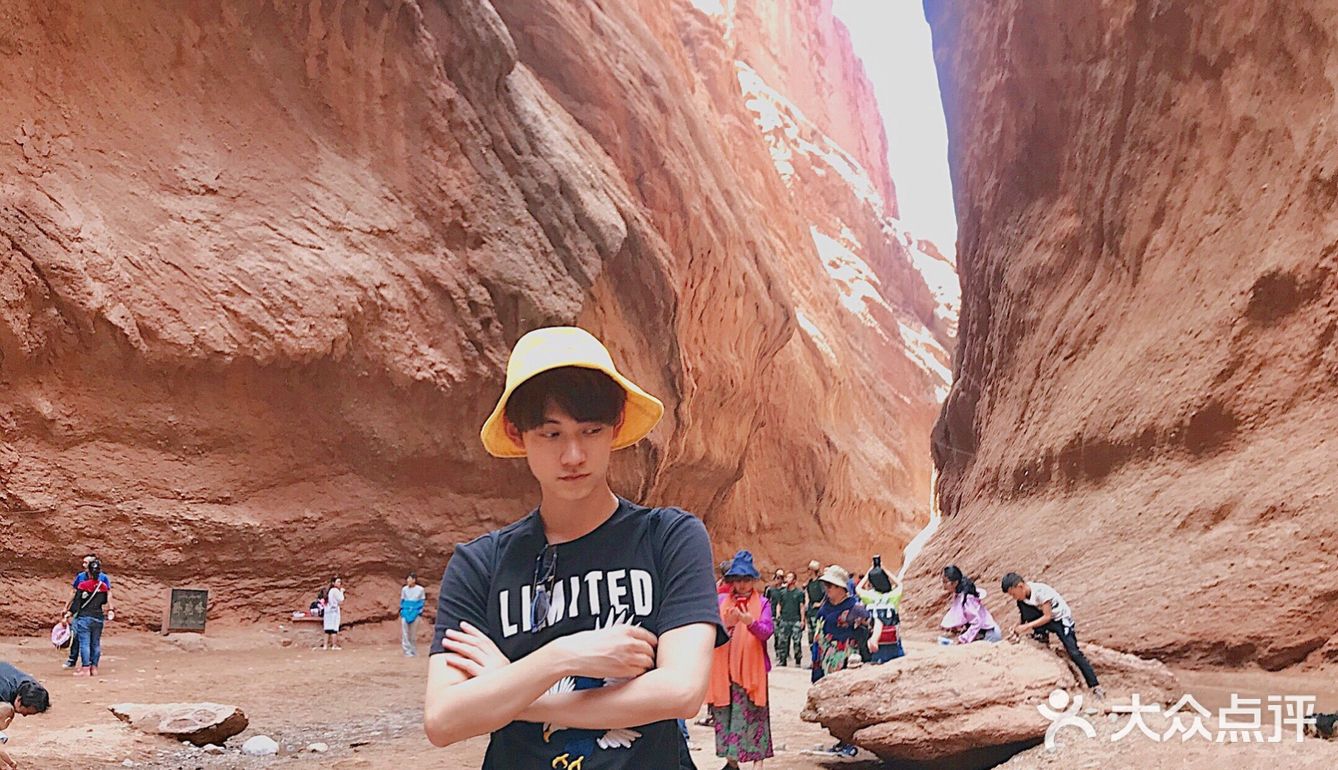 天山神秘大峡谷-不用去国外就可以感受到的罕见景色