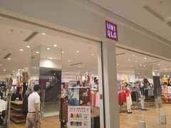 -优衣库(郑州丹尼斯大卫城店)