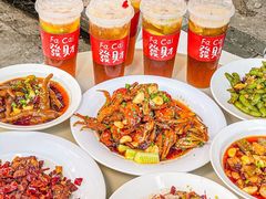 -捌贰虾蟹·江湖菜馆(江汉路店)