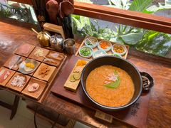 -银米·云南传统过桥米线(双廊黑金冠店)