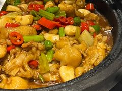 石锅去骨凤爪-鄱阳湖·江西小炒·瓦罐煨汤(五道口店)