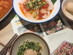 -老凯俚酸汤鱼(鸿通城店)