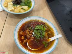 -小杨生煎(成山巴黎春天店)