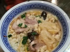 -一间楼牛羊肉泡馍馆(东一路店)