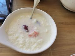 -努尔古丽奶茶