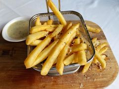 黑松露帕玛森芝士薯条-马克西姆俄罗斯餐厅(通亚街店)