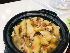 -鑫悦楼煎蟹·16年海鲜大排档