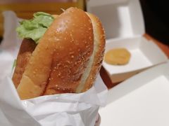 -麦当劳(保利若比邻店)