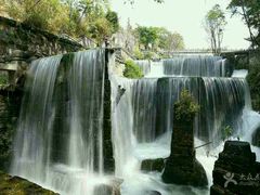 -叠水河瀑布