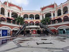 -佛罗伦萨小镇广佛名品奥特莱斯(疏港路店)