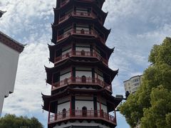 -绳金塔