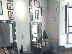 -红像馆连锁精致证件照职场照(中关村店)