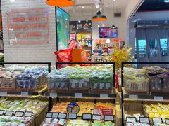 -来伊份(龙之梦长宁店)