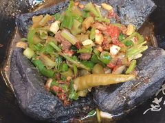 -黑白电视长沙小吃(美林M·LIVE天地东座店)