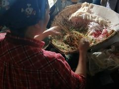 -半月镰胡姐脆皮萝卜饺子