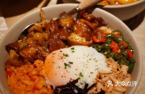 Grandmother's Pickled Vegetables with Braised Pork Trotter Mixed Rice
