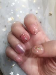 -吉吉靓甲美睫