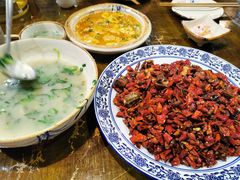 -黄桷树曹家私房菜(江与城店)