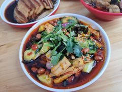 拌凉菜-天贵热油豆花饭·非物质文化遗产(龙脊店)