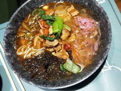 -八月美食小馆(银泰城总店)