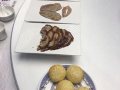 -鸭王烤鸭店(三里河店)